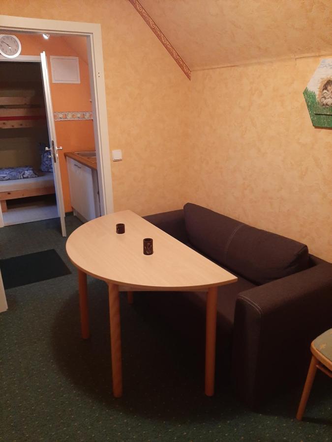 Ferienunterkuenfte Wesenberg Apartamento Exterior foto