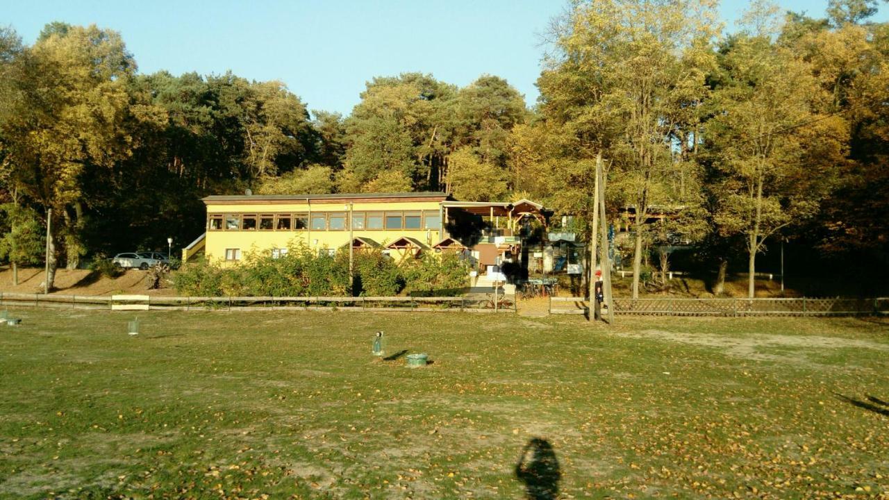 Ferienunterkuenfte Wesenberg Apartamento Exterior foto